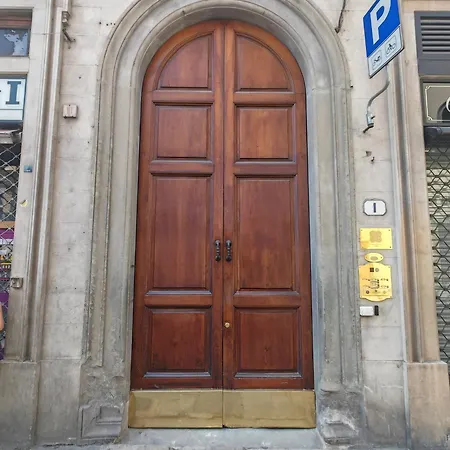 Aparthotel Dimora Collection - Le Logge - Historic Boutique Luxury Firenze